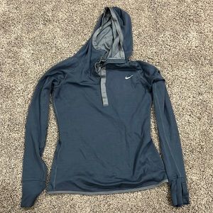 blue dri-fit nike running button pullover size medium super fit super cute